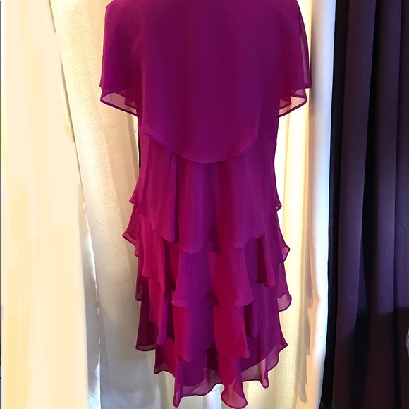 Packed /SLYN Burgundy Layered Dress 🌺🌺🌺 - Picture 3 of 8